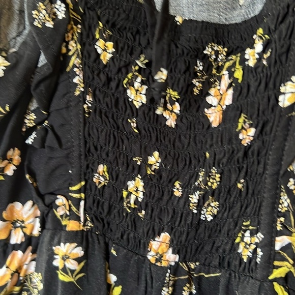 Square Neck Floral Tie Back Mini Dress in Floral Black - Picture 5 of 10